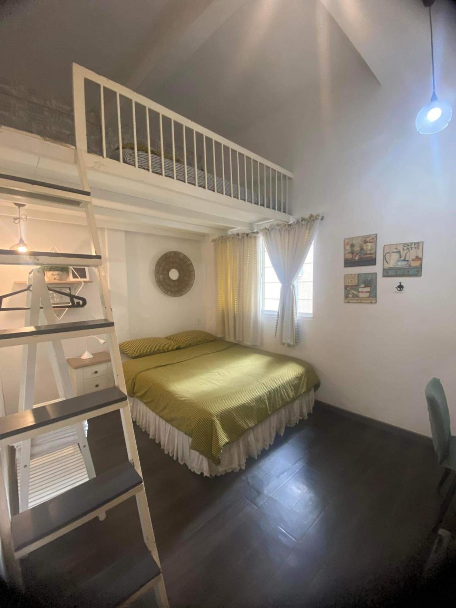 Lily Hostel Ho Chi Minh-stad Buitenkant foto