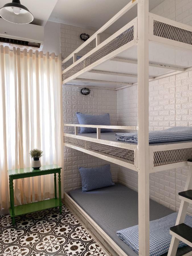 Lily Hostel Ho Chi Minh-stad Buitenkant foto