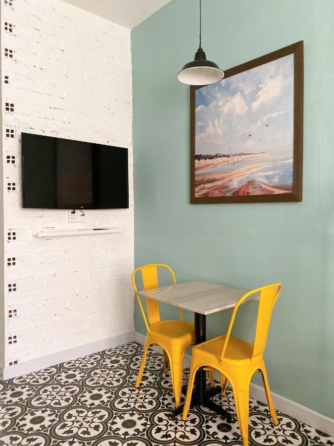 Lily Hostel Ho Chi Minh-stad Buitenkant foto