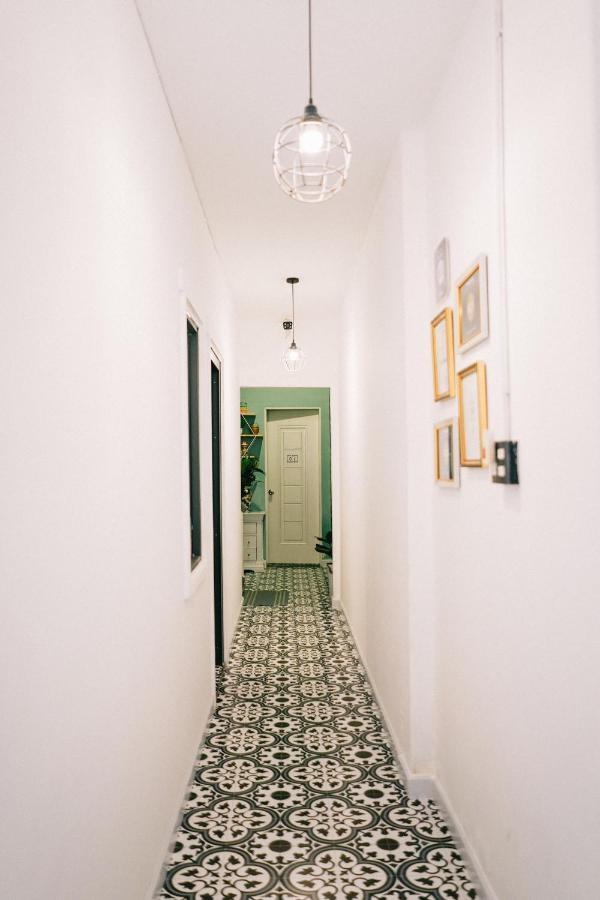 Lily Hostel Ho Chi Minh-stad Buitenkant foto